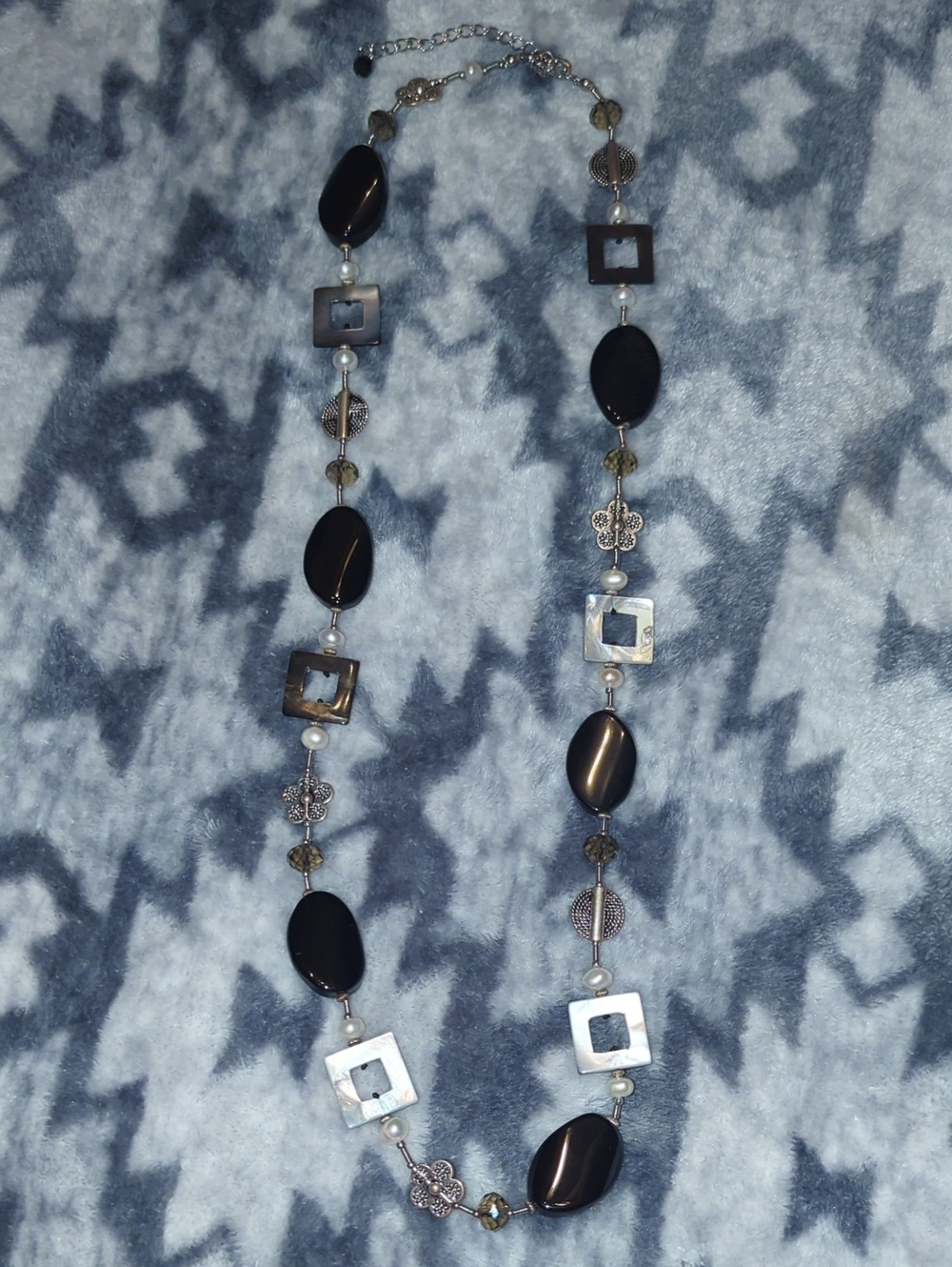 Premier Designs Elegant Black and Silver Beaded Women's Necklace